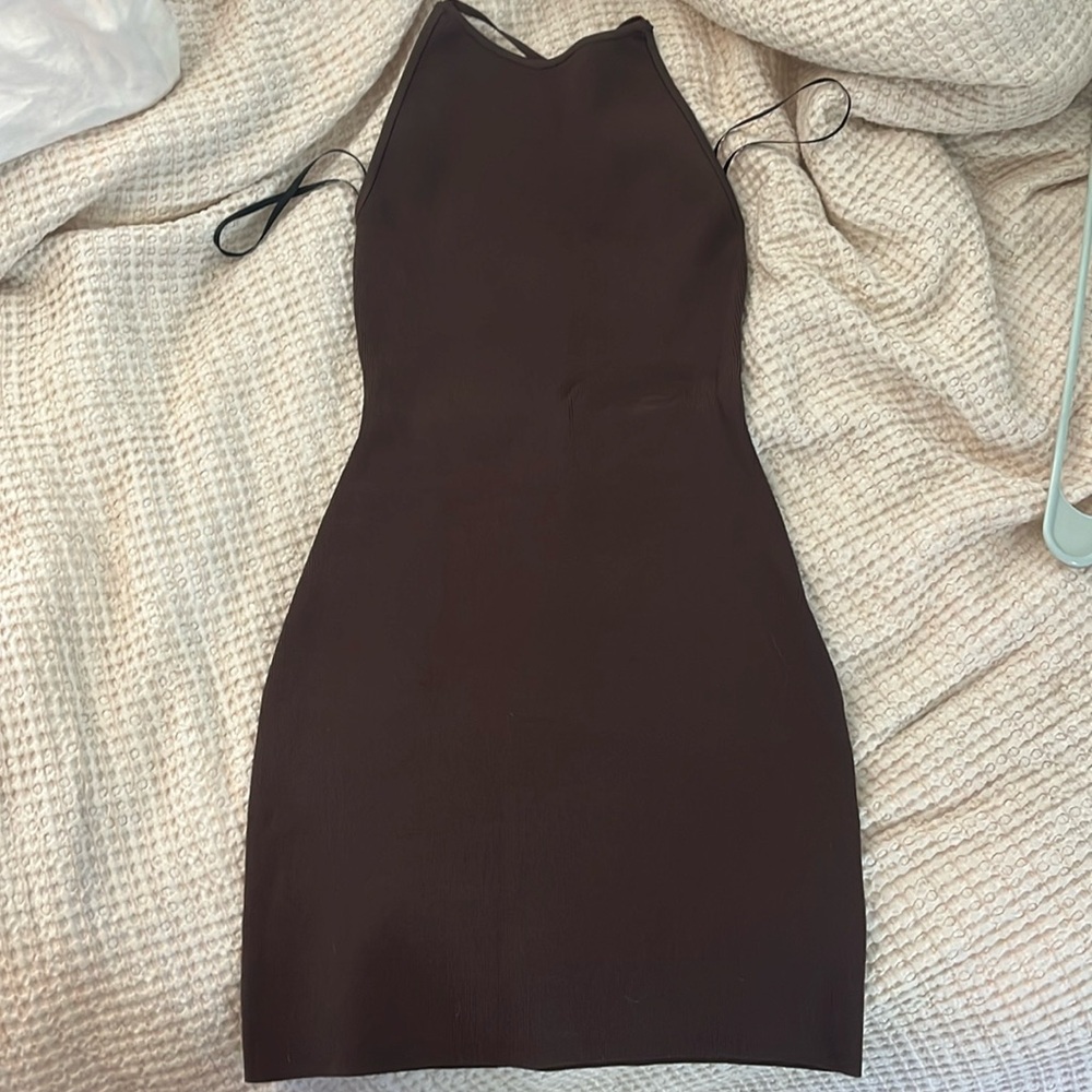 Aritzia Babaton Anderson sculpt knit dress, size small